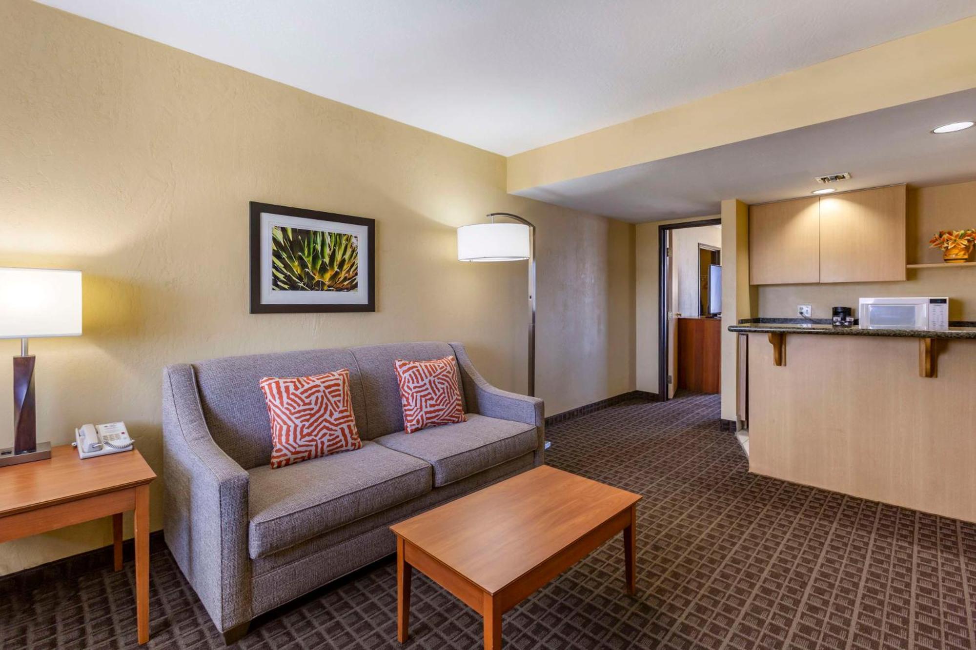 Best Western Plus Scottsdale Thunderbird Suites Exterior foto