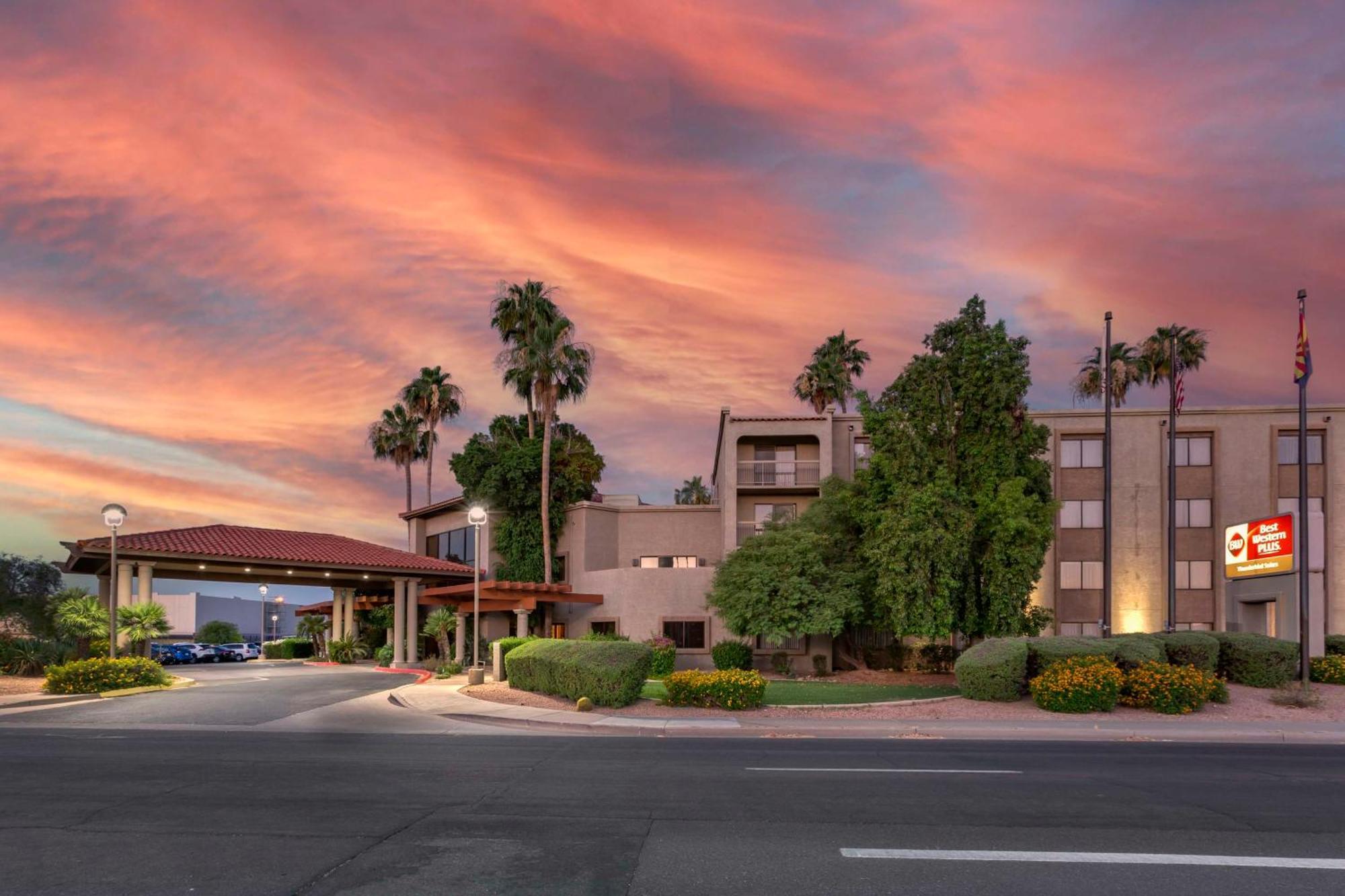 Best Western Plus Scottsdale Thunderbird Suites Exterior foto