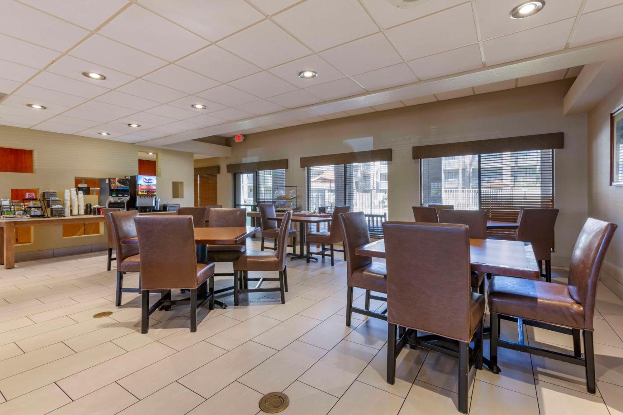 Best Western Plus Scottsdale Thunderbird Suites Exterior foto