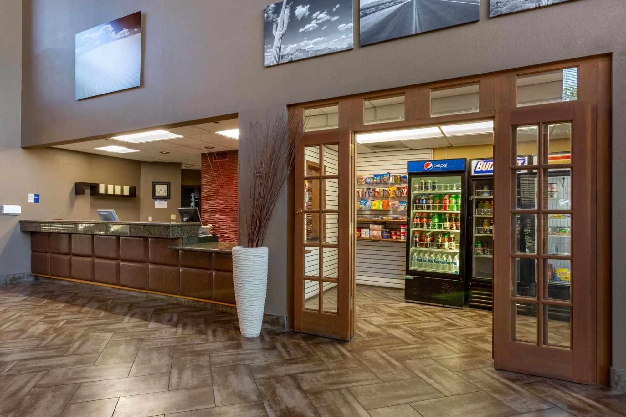 Best Western Plus Scottsdale Thunderbird Suites Exterior foto