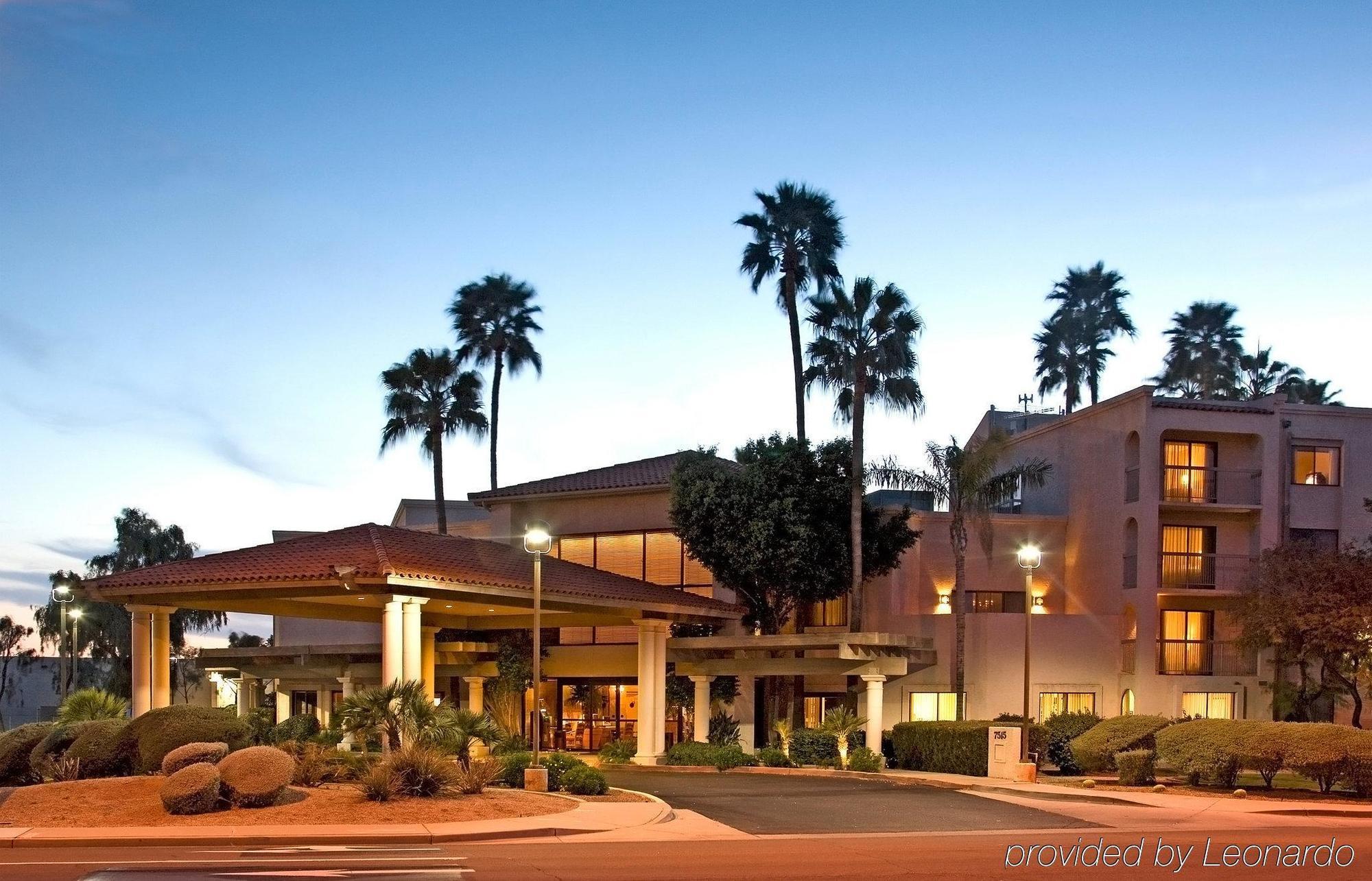 Best Western Plus Scottsdale Thunderbird Suites Exterior foto