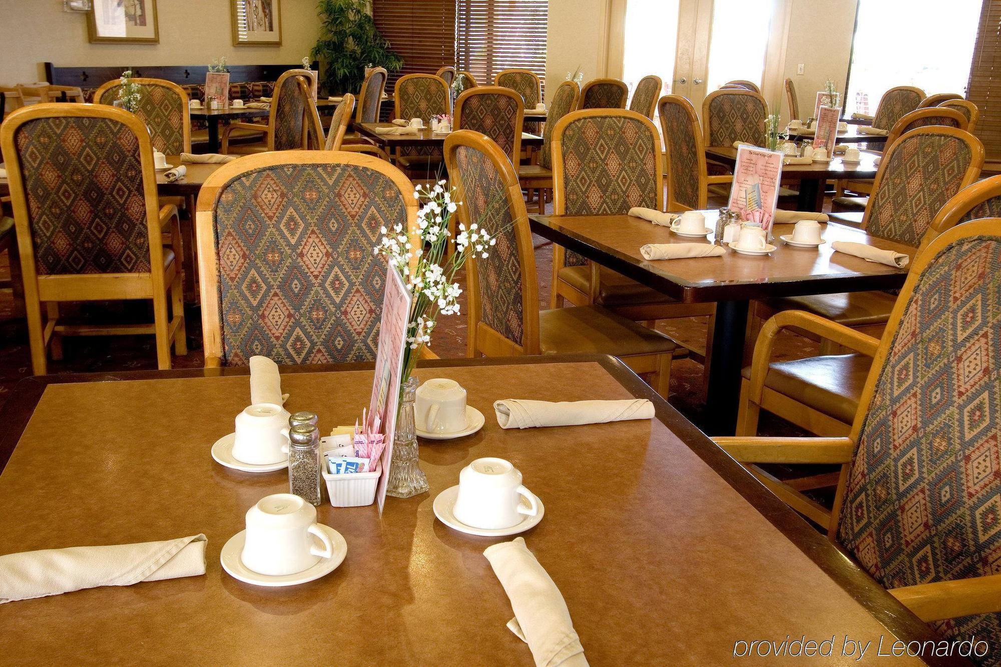 Best Western Plus Scottsdale Thunderbird Suites Restaurante foto